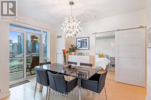 1706 - 112 George Street, Toronto, ON - Indoor Photo Showing Dining Room