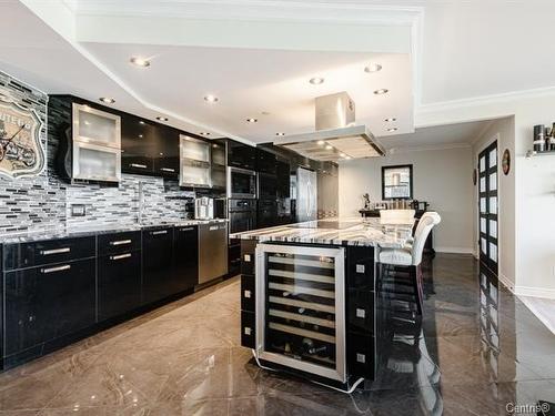 Kitchen - 511-4450 Prom. Paton, Laval (Chomedey), QC - Indoor