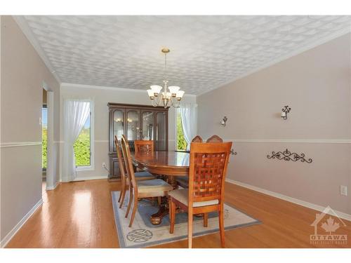 10 Carleton Cathcart Street, Stittsville, ON 