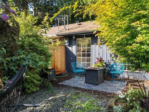 2284 Bellamy Rd, Langford, BC - Outdoor