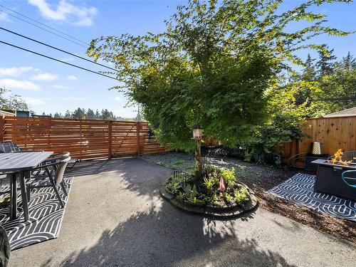 2284 Bellamy Rd, Langford, BC - Outdoor