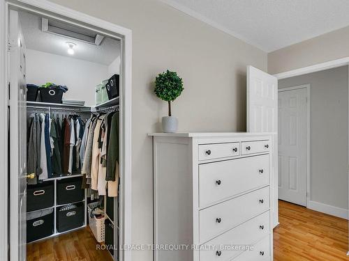 3971 Discovery Crt, Mississauga, ON - Indoor