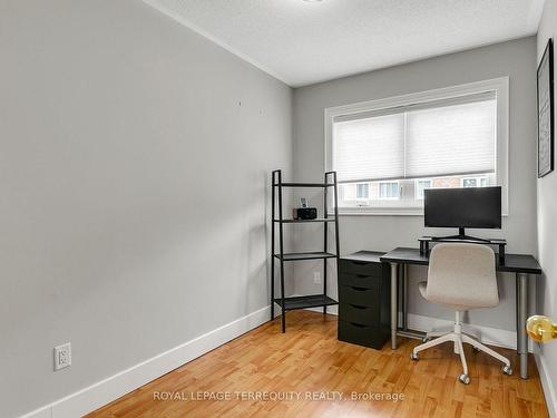 3971 Discovery Crt, Mississauga, ON - Indoor Photo Showing Office