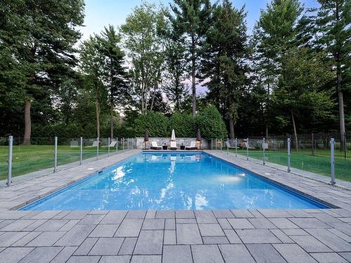 Piscine - 103 Rue D'Oxford, Hudson, QC - Outdoor With In Ground Pool With Backyard