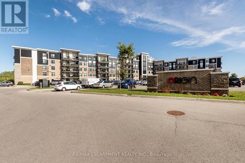 301 - 630 Sauve Street, Milton, ON - Outdoor