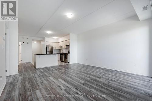 301 - 630 Sauve Street, Milton, ON - Indoor Photo Showing Kitchen