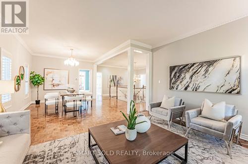 47 Springbrook Drive, Richmond Hill, ON - Indoor Photo Showing Living Room