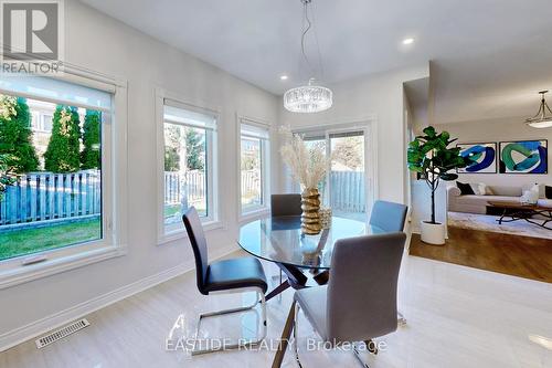 115 Raintree Crescent, Richmond Hill, ON - Indoor Photo Showing Dining Room