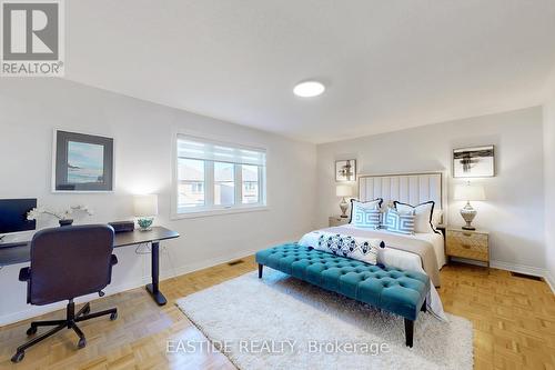 115 Raintree Crescent, Richmond Hill, ON - Indoor Photo Showing Bedroom