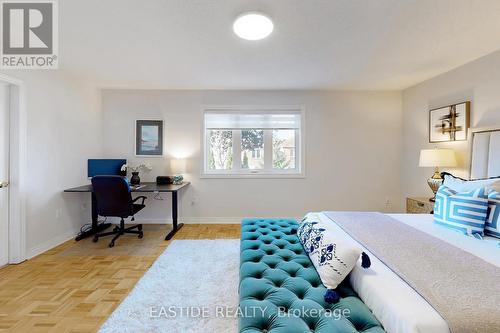 115 Raintree Crescent, Richmond Hill, ON - Indoor Photo Showing Bedroom