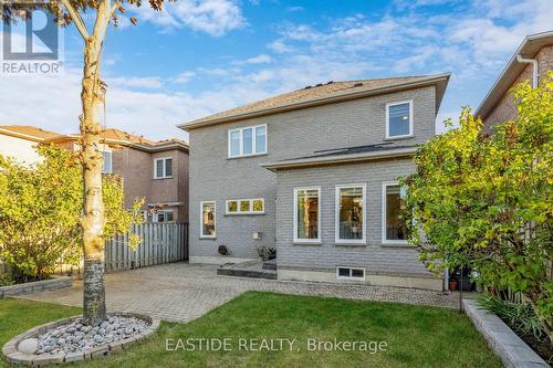 115 Raintree Crescent, Richmond Hill, ON - Outdoor