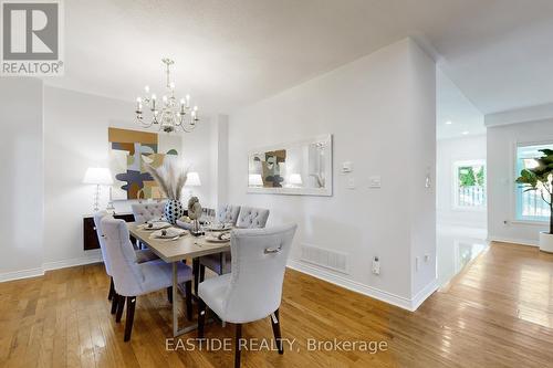 115 Raintree Crescent, Richmond Hill, ON - Indoor Photo Showing Dining Room