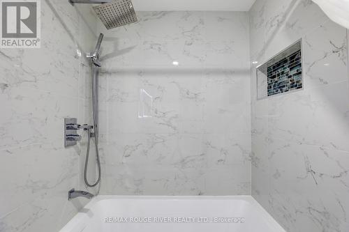 1 - 1270 Gainsborough Drive, Oakville, ON - Indoor Photo Showing Bathroom