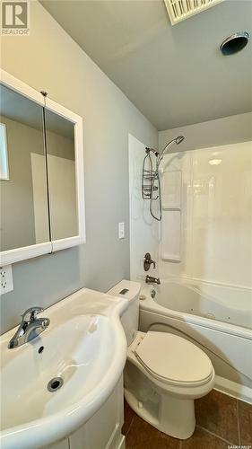 204 Grant Street, Davidson, SK - Indoor Photo Showing Bathroom