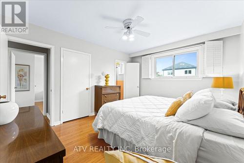 11 Renova Drive, Toronto, ON - Indoor Photo Showing Bedroom