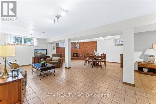 11 Renova Drive, Toronto, ON - Indoor Photo Showing Living Room