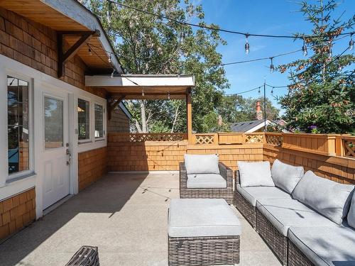 1415 Camosun St, Victoria, BC - Outdoor With Deck Patio Veranda With Exterior