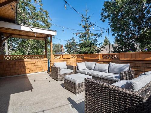 1415 Camosun St, Victoria, BC - Outdoor With Deck Patio Veranda