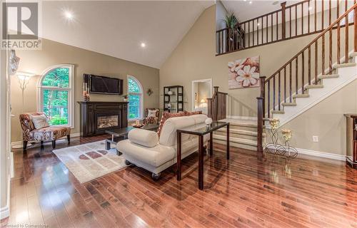 50 Bryan Court Unit# 31, Kitchener, ON - Indoor Photo Showing Living Room With Fireplace