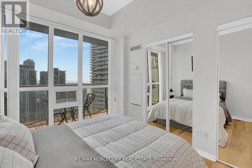 4407 - 55 Bremner Boulevard, Toronto, ON - Indoor Photo Showing Bedroom