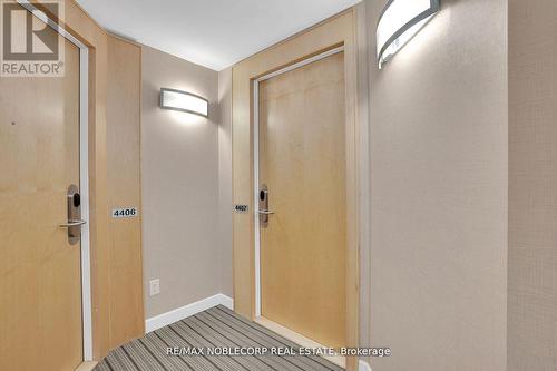 4407 - 55 Bremner Boulevard, Toronto, ON - Indoor Photo Showing Other Room