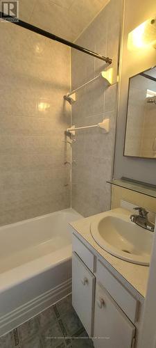 6745 Main Street, Whitchurch-Stouffville, ON - Indoor Photo Showing Bathroom