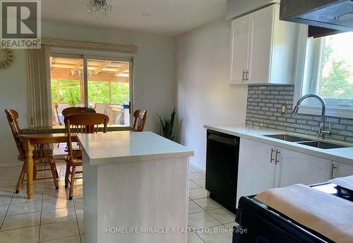 48 Ridgemore Crescent, Brampton, ON - Indoor Photo Showing Kitchen With Double Sink