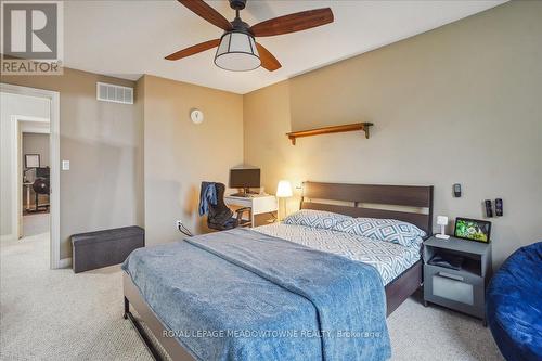 7 - 4 Victoria Street S, Hamilton, ON - Indoor Photo Showing Bedroom