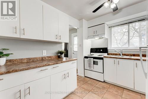 29 - 825 Dundalk Drive, London, ON - Indoor Photo Showing Kitchen With Double Sink