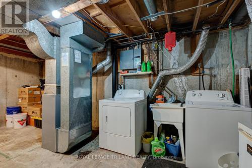 29 - 825 Dundalk Drive, London, ON - Indoor Photo Showing Laundry Room