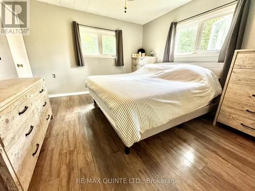 109006 Hwy 7, Tweed, ON - Indoor Photo Showing Bedroom