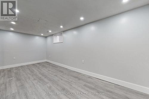 66 Shakespeare Crescent, Barrie, ON - Indoor Photo Showing Other Room