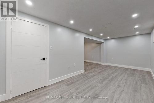 66 Shakespeare Crescent, Barrie, ON - Indoor Photo Showing Other Room