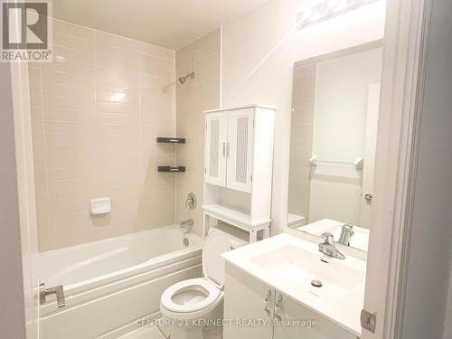 1602 - 39 Annie Craig Drive, Toronto, ON - Indoor Photo Showing Bathroom