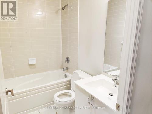 1602 - 39 Annie Craig Drive, Toronto, ON - Indoor Photo Showing Bathroom