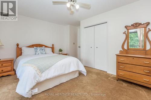 311 - 1102 Horseshoe Valley Road W, Oro-Medonte, ON - Indoor Photo Showing Bedroom