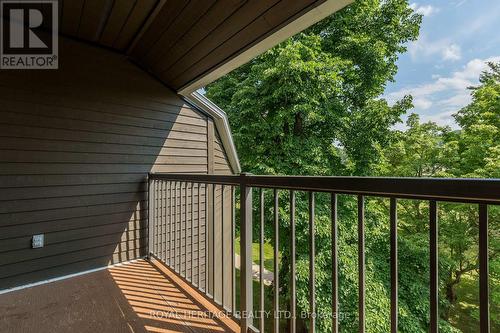 311 - 1102 Horseshoe Valley Road W, Oro-Medonte, ON - Outdoor With Exterior