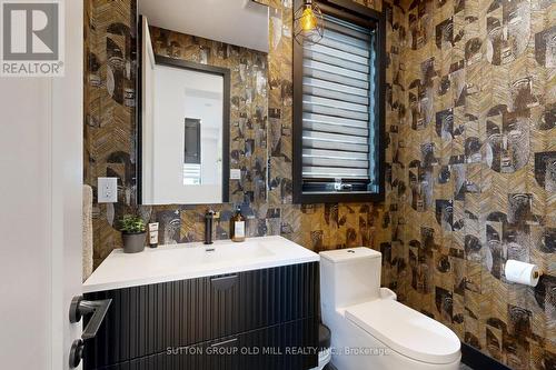 117 Martha Street, Caledon, ON - Indoor Photo Showing Bathroom