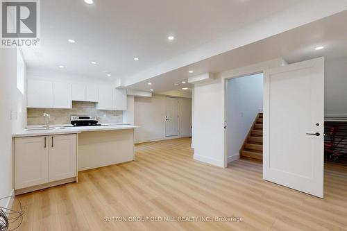 117 Martha Street, Caledon, ON - Indoor Photo Showing Kitchen