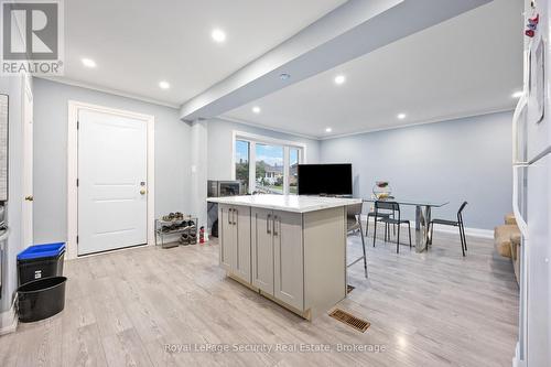 1104 Glengrove Avenue, Toronto, ON - Indoor