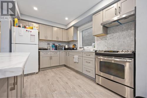 1104 Glengrove Avenue, Toronto, ON - Indoor Photo Showing Kitchen