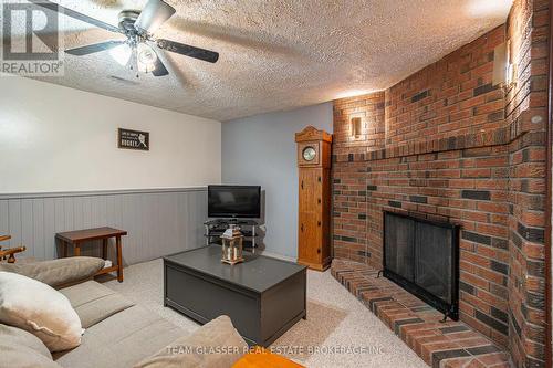 28 Rosamond Crescent, London, ON - Indoor With Fireplace