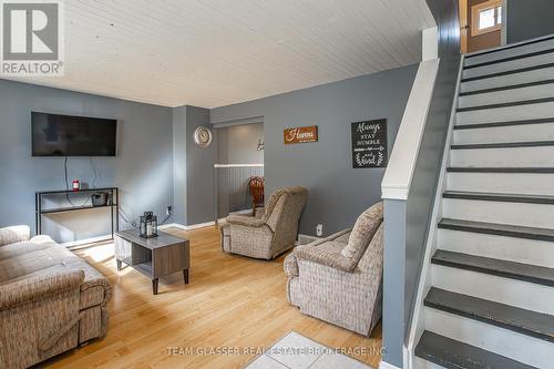 28 Rosamond Crescent, London, ON - Indoor Photo Showing Living Room