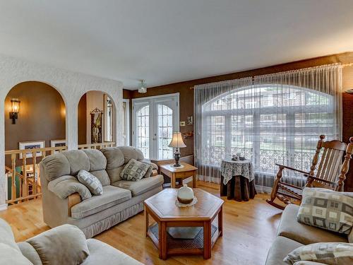 Salon - 595 Rue Joseph-Fortier, Saint-Jérôme, QC - Indoor Photo Showing Living Room