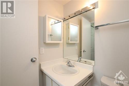 2871 Richmond Road Unit#410, Ottawa, ON - Indoor Photo Showing Bathroom