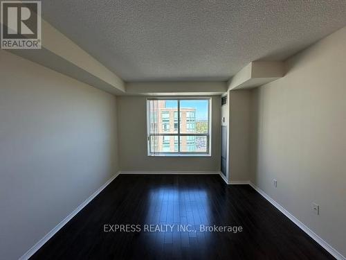 Lph07 - 39 Pemberton Avenue, Toronto, ON - Indoor Photo Showing Other Room