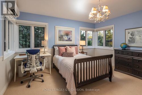 269 Oriole Parkway, Toronto, ON - Indoor Photo Showing Bedroom