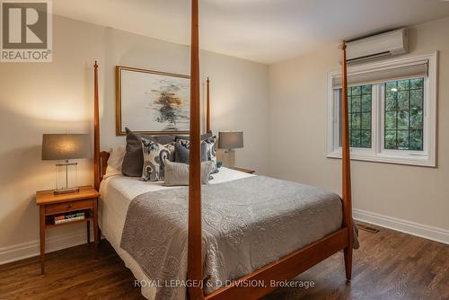 269 Oriole Parkway, Toronto, ON - Indoor Photo Showing Bedroom