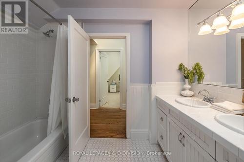 269 Oriole Parkway, Toronto, ON - Indoor Photo Showing Bathroom