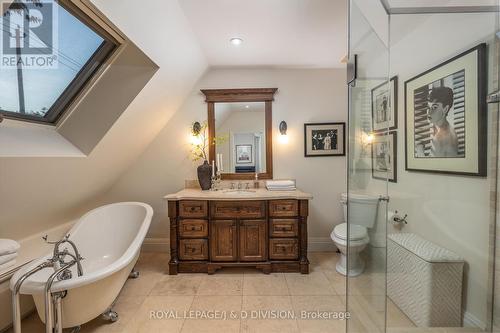 269 Oriole Parkway, Toronto, ON - Indoor Photo Showing Bathroom